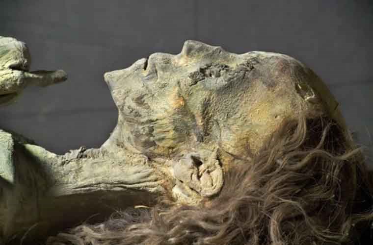 Nhan sắc của những x&aacute;c ướp 10 ng&agrave;n tuổi